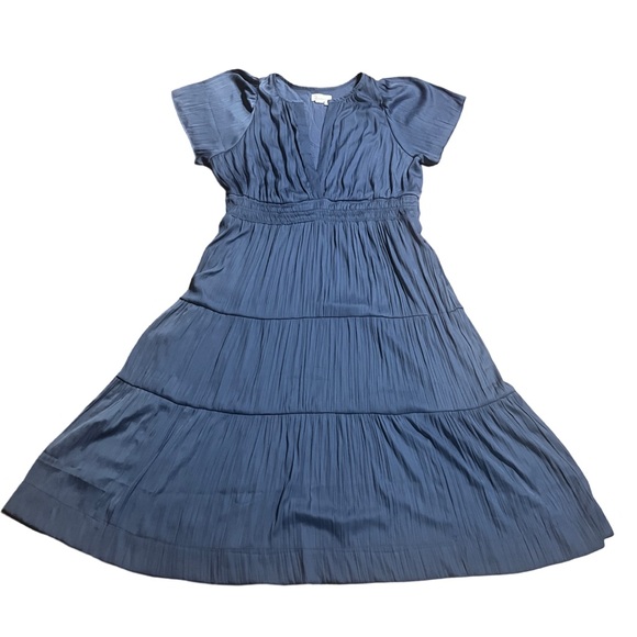 Elegant Blue Maxi Dress - Picture 4 of 15